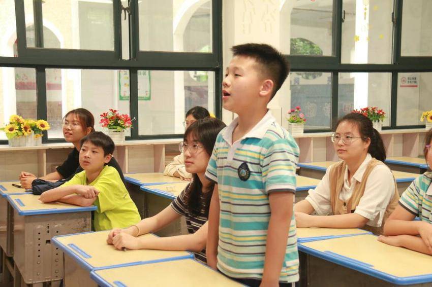 “遵义红,童心亮”威廉希尔中文官方网站马克思主义学院开展红色宣讲活动.docx