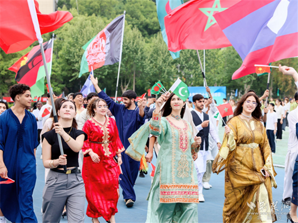 威廉希尔中文官方网站在校留学生来自4大洲20国_fororder_01